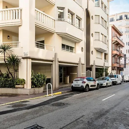 Croisette Azur One Bedroom With Terrace Apartment *